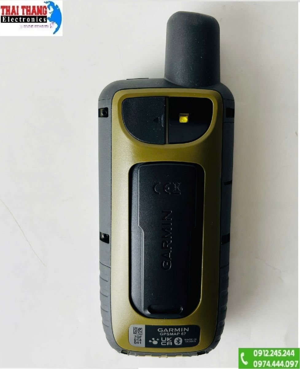Định vị vệ tinh cầm tay Garmin GPSMAP 67