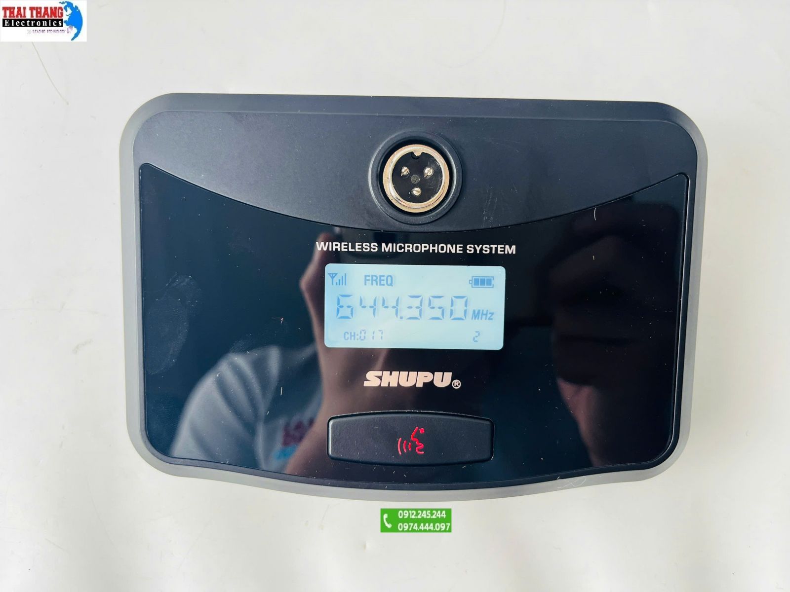 MICRO CỔ NGỖNG HỘI NGHỊ KHÔNG DÂY 4 MÍC SHUPU SKM400 SIÊU NHẠY