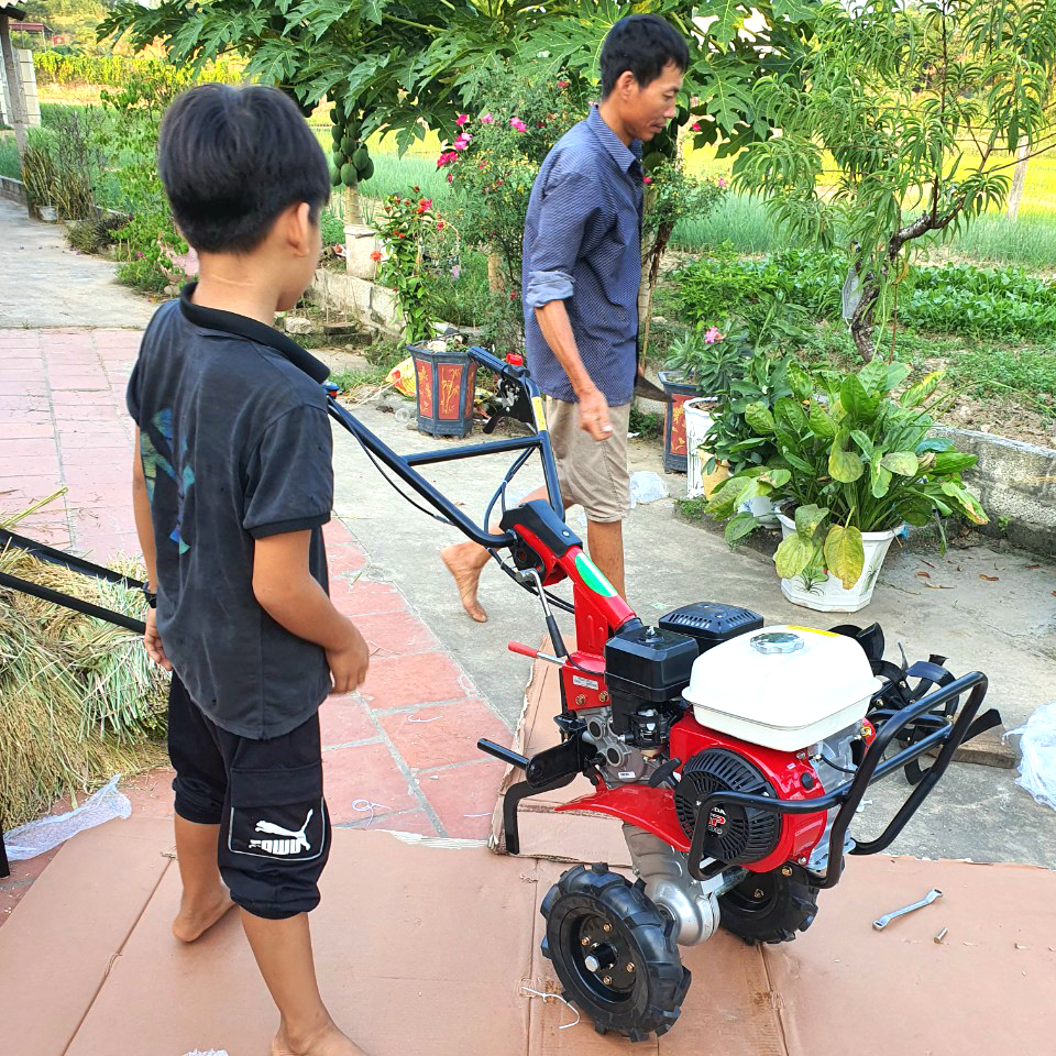 Có nên mua máy xới đất đa năng Honda TL600HD